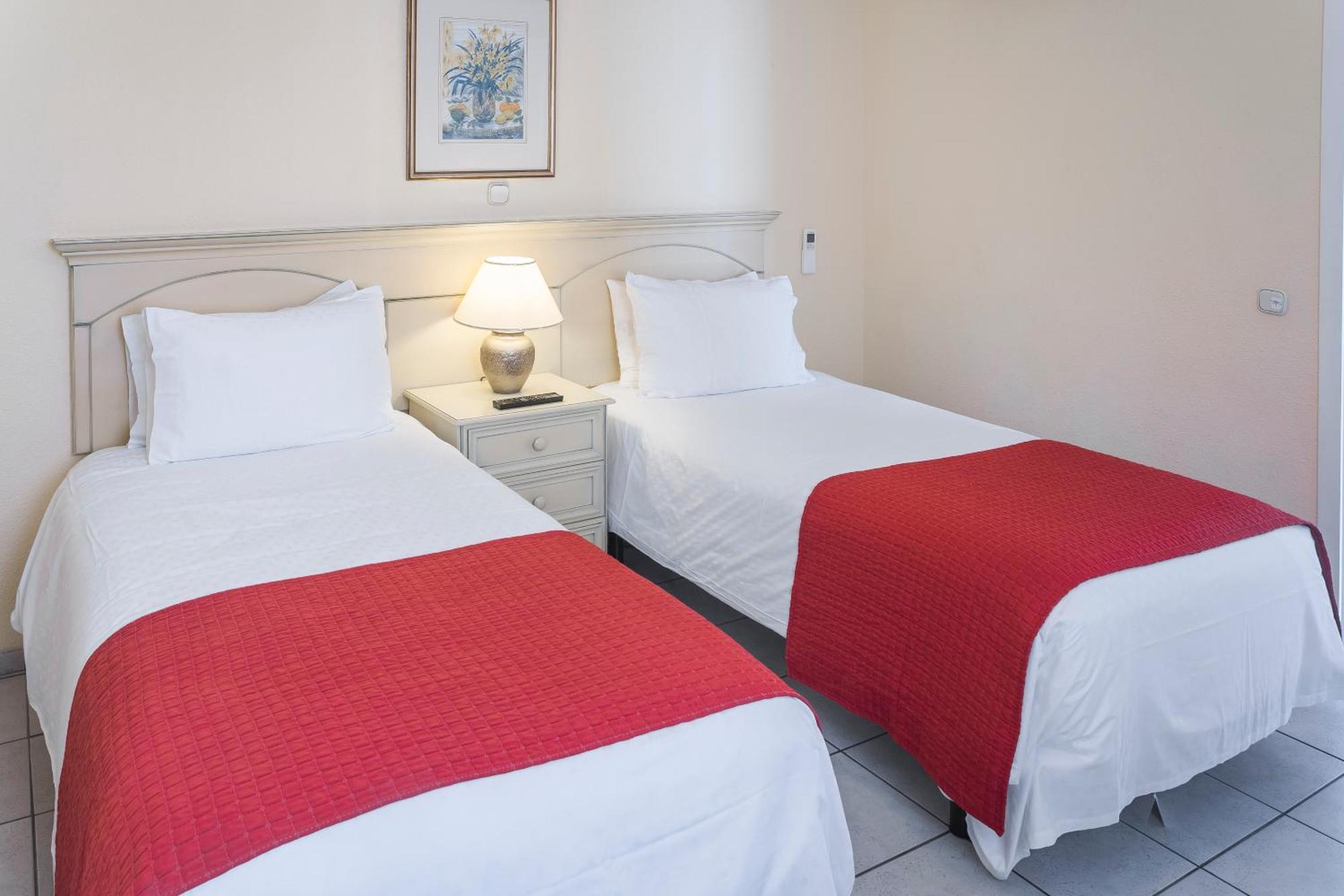 Sunset Bay Club Aparthotel Costa Adeje  Bagian luar foto
